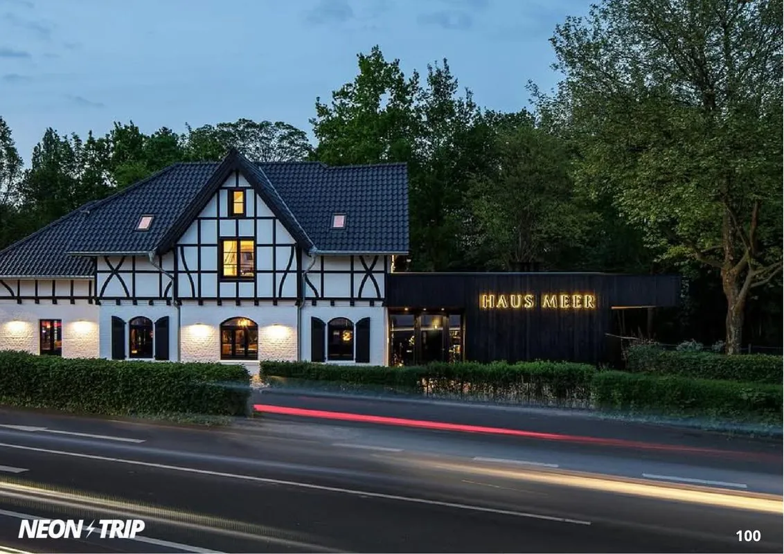 NEONTRIP Showroom Düsseldorf