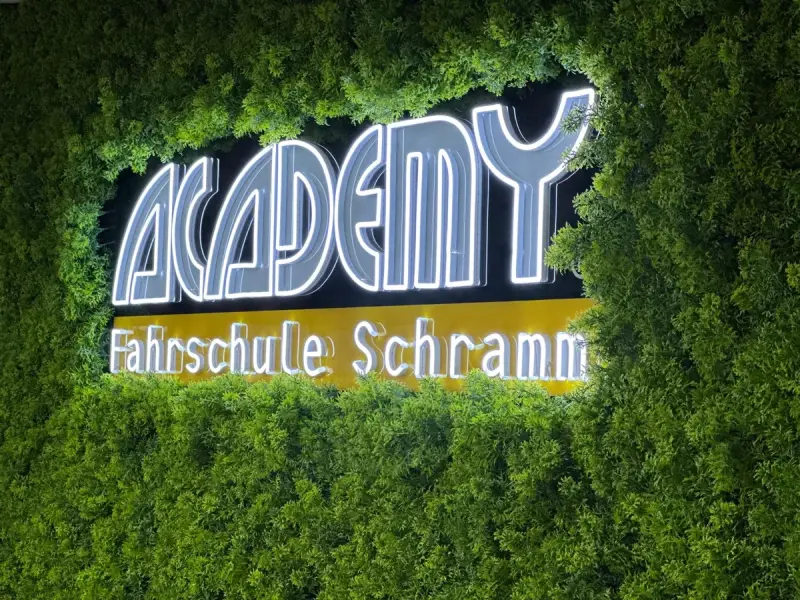 Academy Fahrschule Logo Leuchtschild Laden LED Leuchtreklame